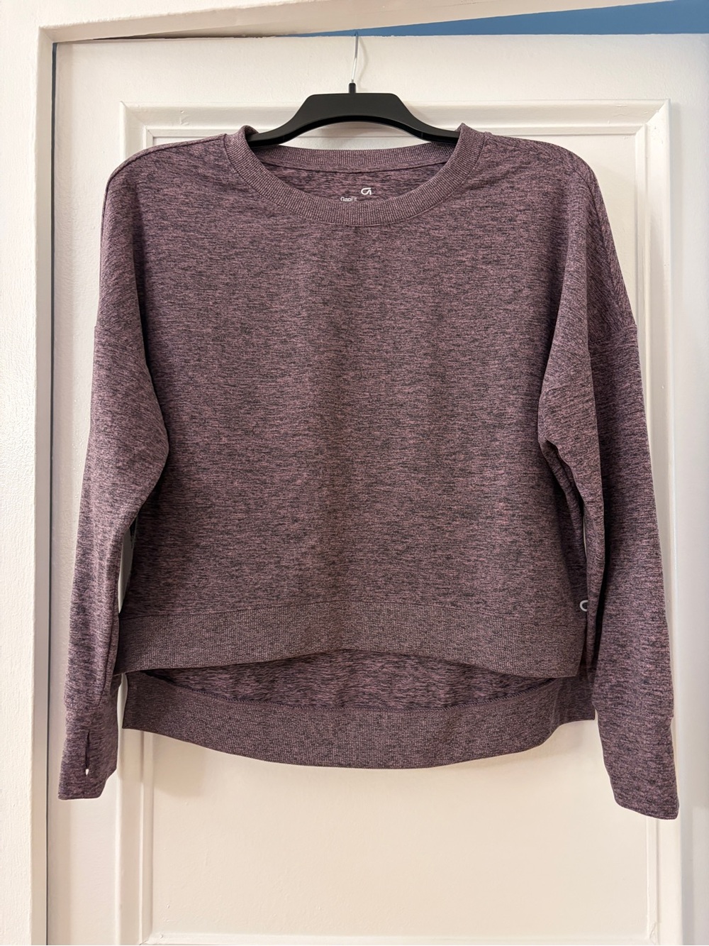 GAP purple crewneck workout sweatshirt